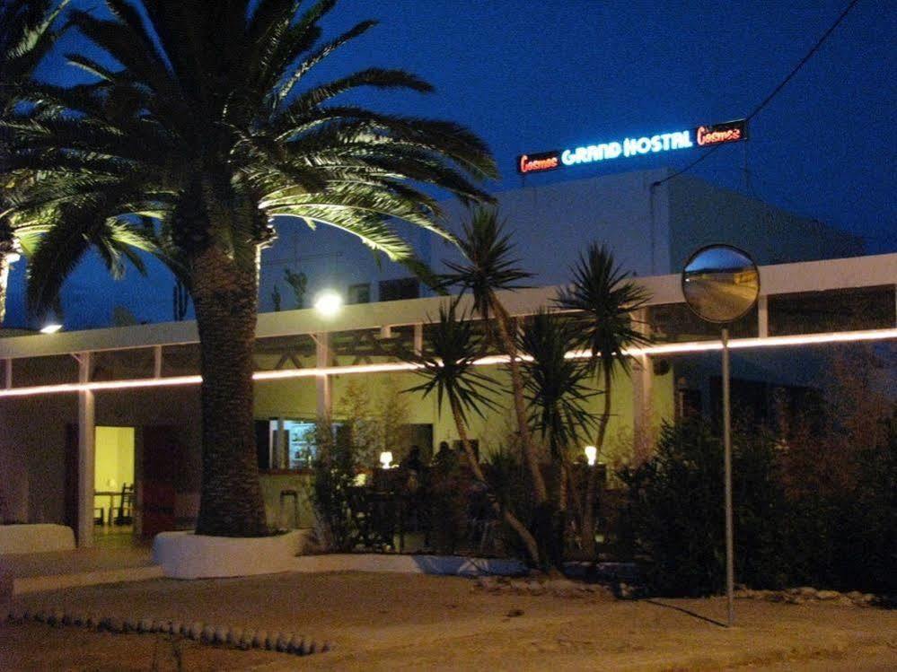 Cosmos Grand Hostal Sant Francesc de s'Estany 외부 사진