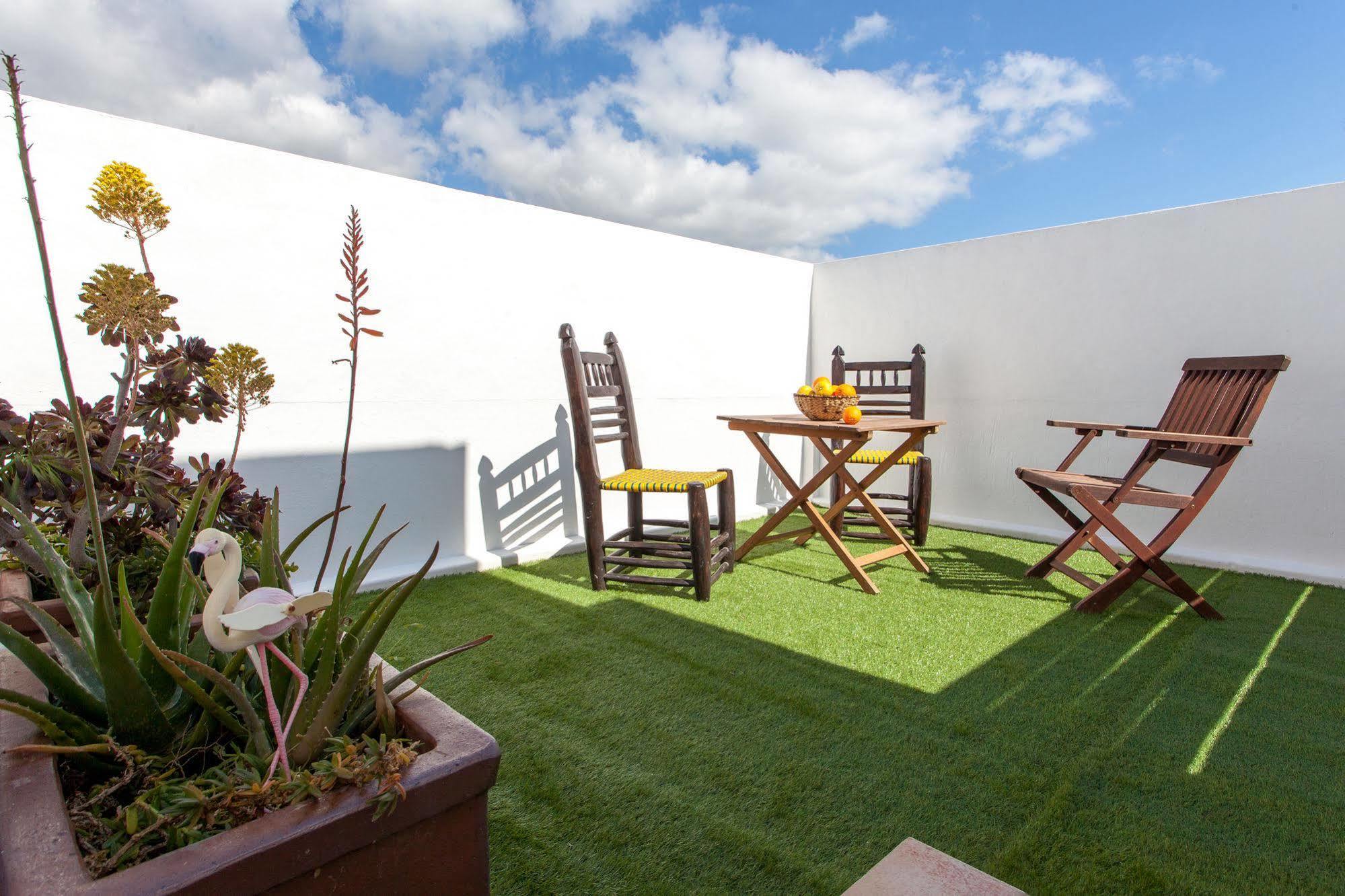 Cosmos Grand Hostal Sant Francesc de s'Estany 외부 사진